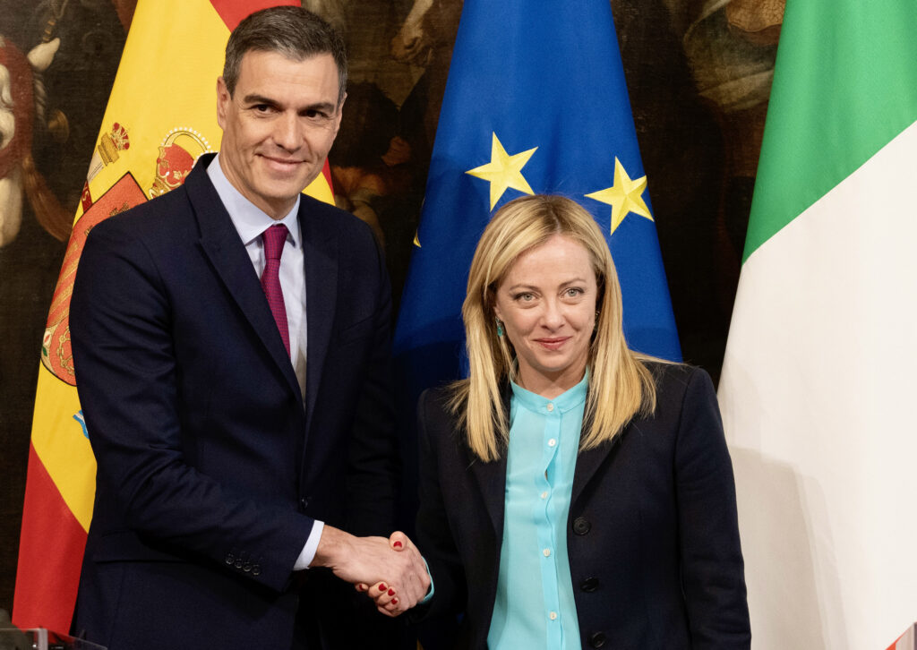 Lo schiacallaggio politico, un’abitudine oramai!